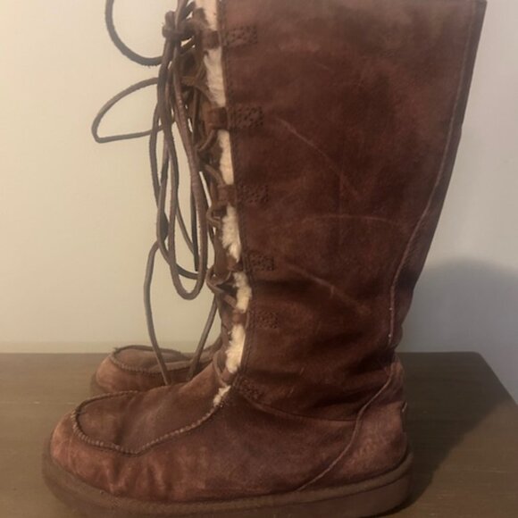 UGG Whitley tall lace-up sheepskin suede boots - Picture 3 of 3